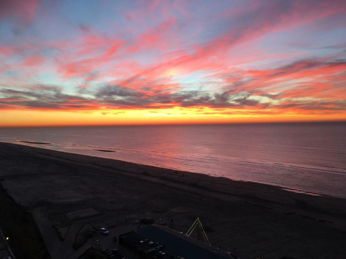 Sunset Boulevard Apartment Zandvoort Exterior photo